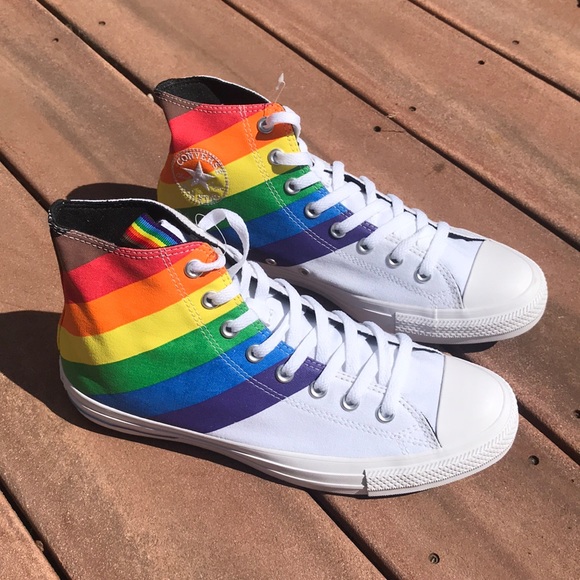 pride chucks